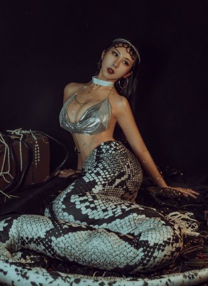 欧美第一页在线观看