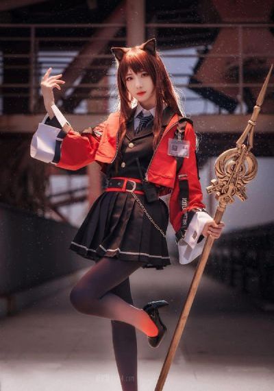 老师怎么会出现在这