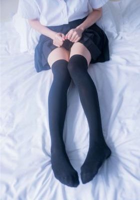 年轻女员工的滋味