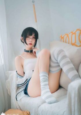 mofos视频在线观看