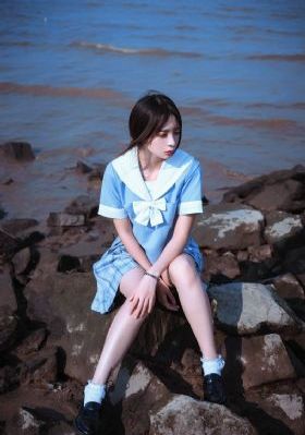 李采覃